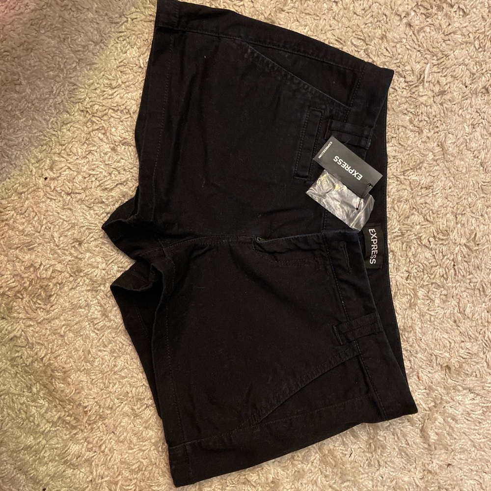 shorts - Picture 3 of 3